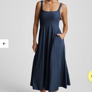 Beyond Yoga Featherweight At The Ready Square Neck Midi Dress